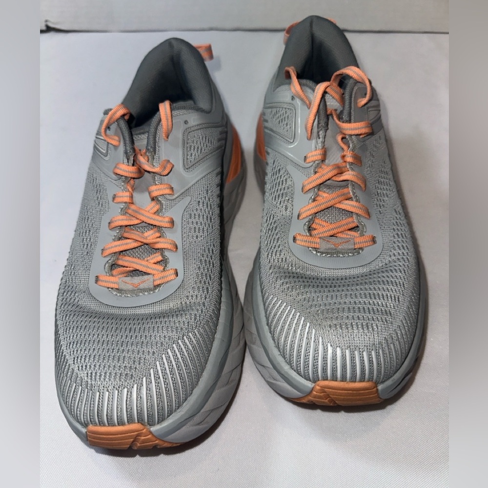 Hoka One One Bondi7 Gray Sneakers with Peach Accents - Picture 2 of 8
